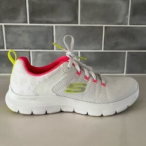 Skechers Flex Appeal 4.0 Washable Lace-Up Sneaker Elegant Ways White Women 5.5